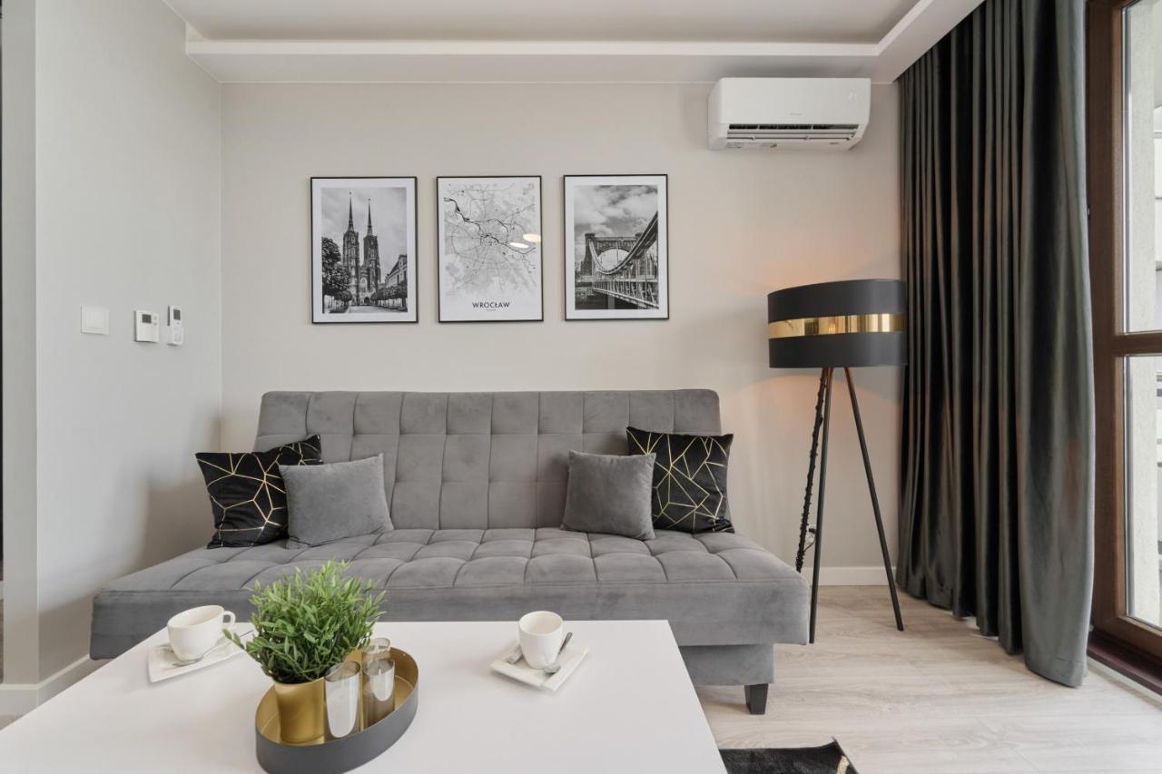 Odra Tower Apartment Center Of Wroclaw By Renters Prestige Экстерьер фото