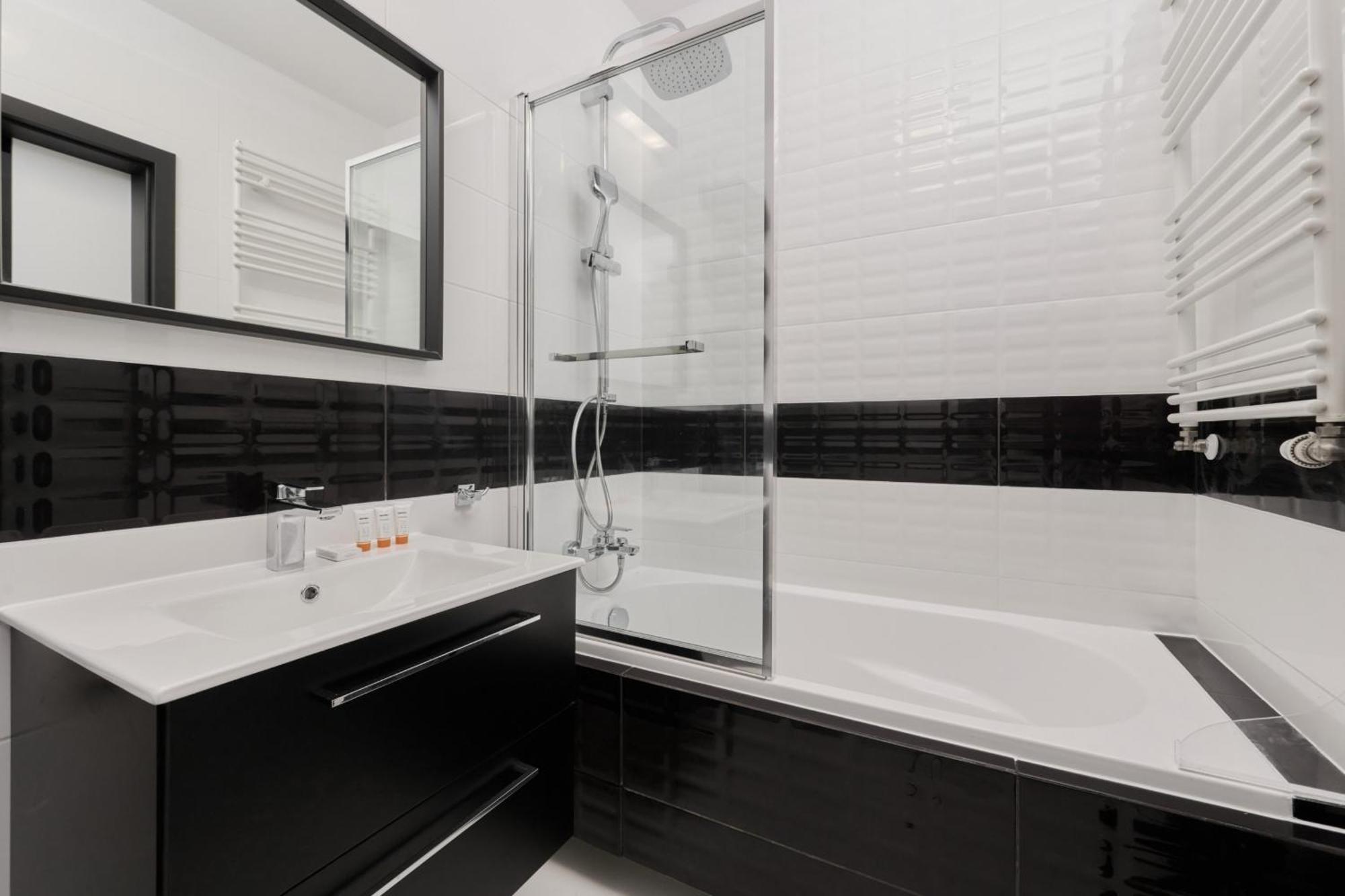 Odra Tower Apartment Center Of Wroclaw By Renters Prestige Экстерьер фото