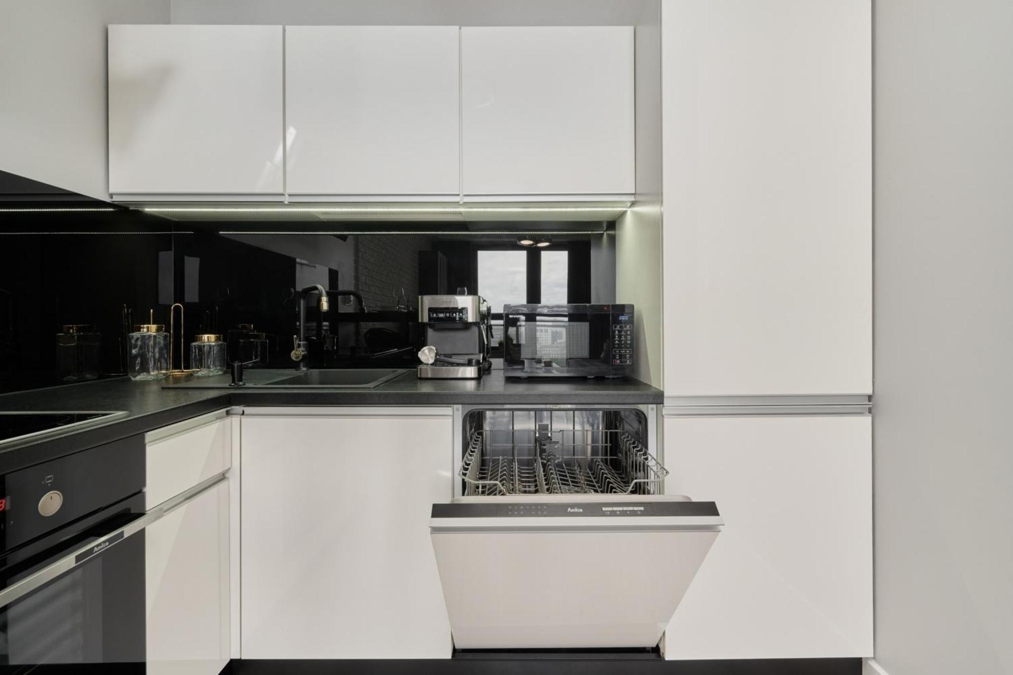 Odra Tower Apartment Center Of Wroclaw By Renters Prestige Экстерьер фото
