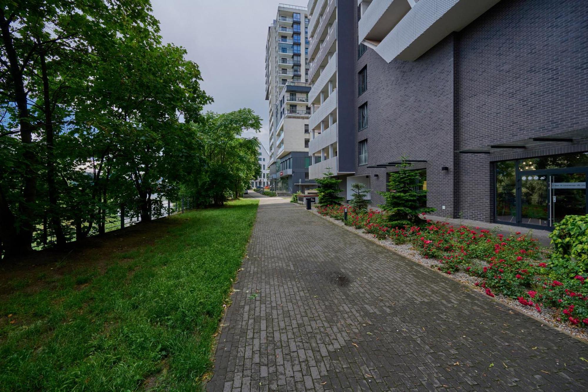 Odra Tower Apartment Center Of Wroclaw By Renters Prestige Экстерьер фото