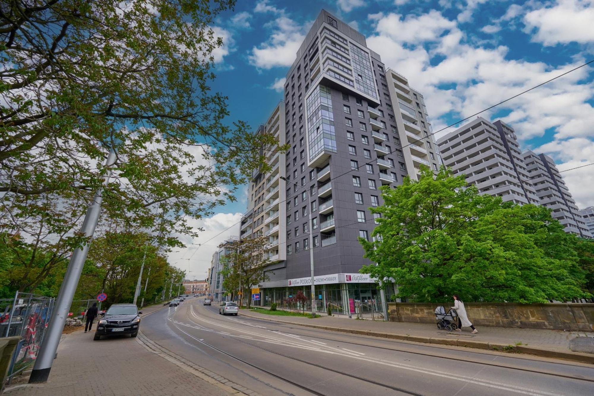 Odra Tower Apartment Center Of Wroclaw By Renters Prestige Экстерьер фото
